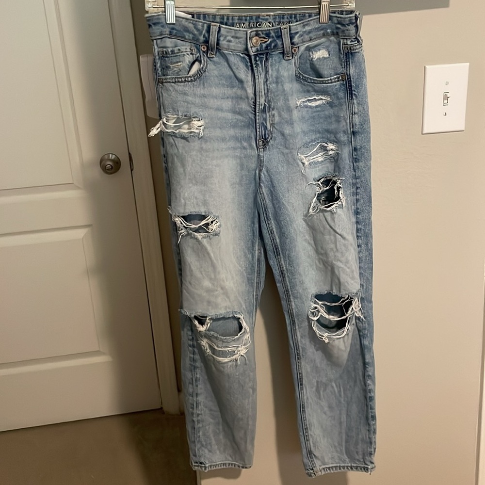 American Eagle Outfitters Blue Mom Straight Jeans Distressed Style
